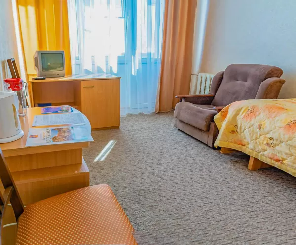 Одноместный номер 2 категории во 2 корпусе в санатории Виктория в городе Ессентуки - фотография