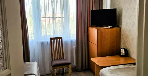 2-местный номер Комфорт в 1 корпусе санатория «Виктория» в г. Ессентуки - фотография