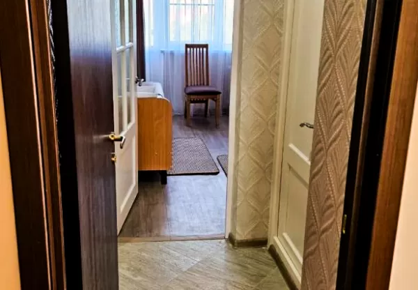 2-местный номер Комфорт в 1 корпусе санатория «Виктория» в г. Ессентуки - фотография