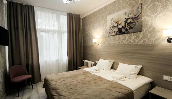 Номер «Джуниор Сюит» 2-местный 2-комнатный во 2 корпусе санатория «Виктория» в г. Ессентуки - фотография