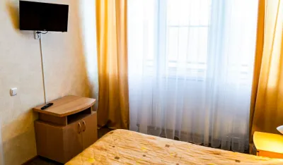 Номер 2-местный 2-комнатный 1 категории во 2 корпусе санатория «Виктория» в г. Ессентуки - фотография