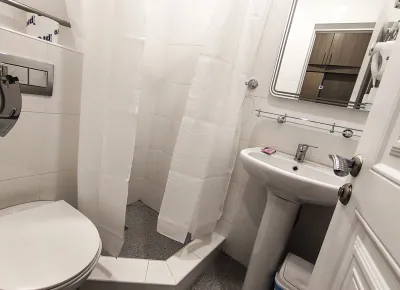 Номер 1-местный 1-комнатный 1 категории во 2 корпусе санатория «Виктория» в г. Ессентуки - фотография